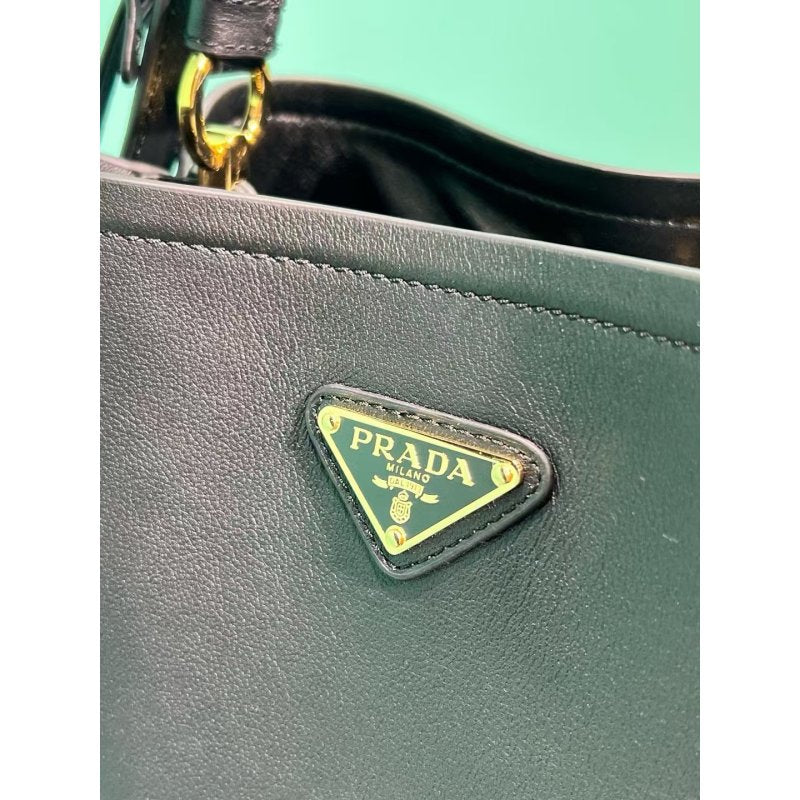 Prada Hang Bag BG0525066