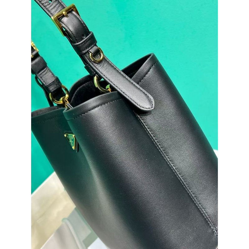 Prada Hang Bag BG0525066