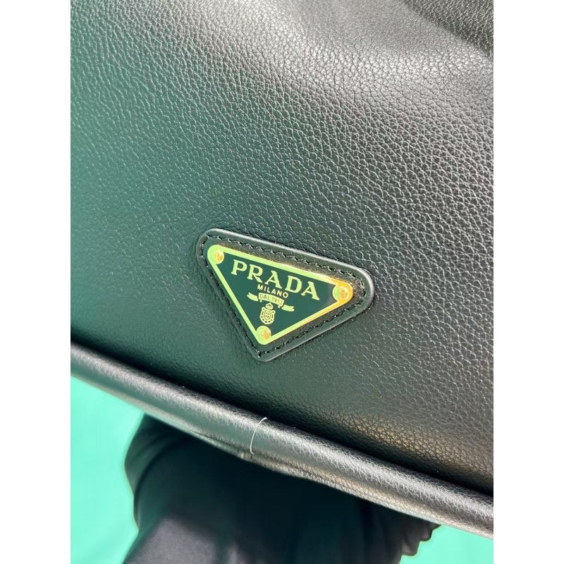 Prada Lindy Bag BG0525060