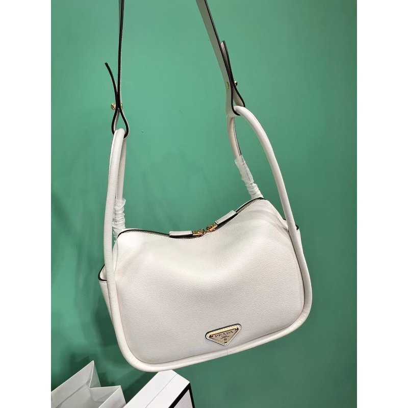 Prada Lindy Bag BG0525061