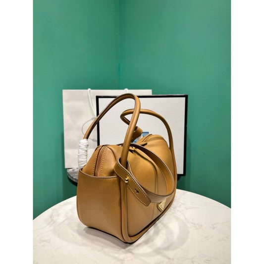 Prada Lindy Bag BG0525062