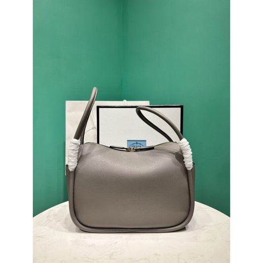 Prada Lindy Bag BG0525063