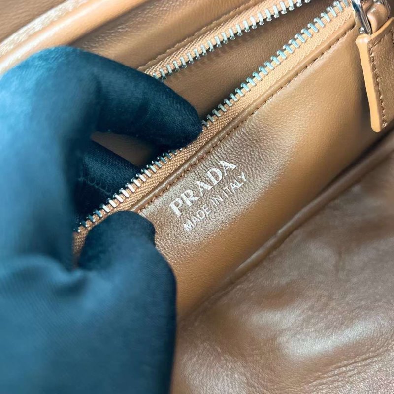 Prada Pattern Hand Bag BG02710