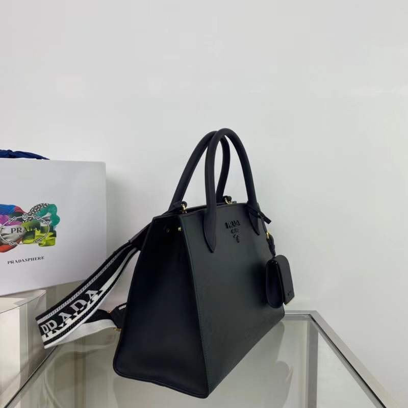 Prada Shopping Tote Bag BG02728