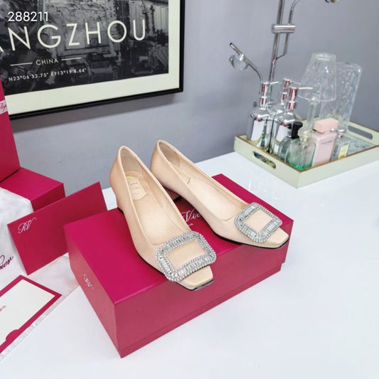 Roger Vivier Ballet Shoes SH2505086