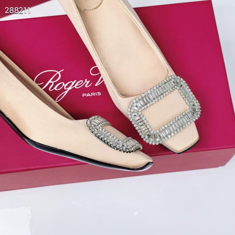 Roger Vivier Ballet Shoes SH2505086