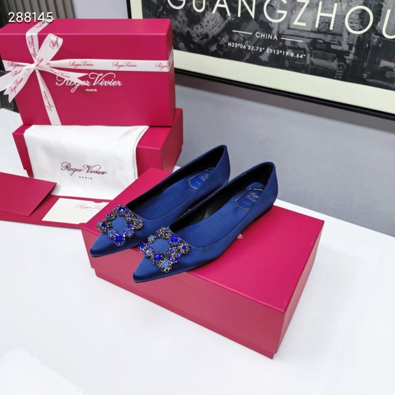 Roger Vivier Pointed Toe Shoe SH2505094