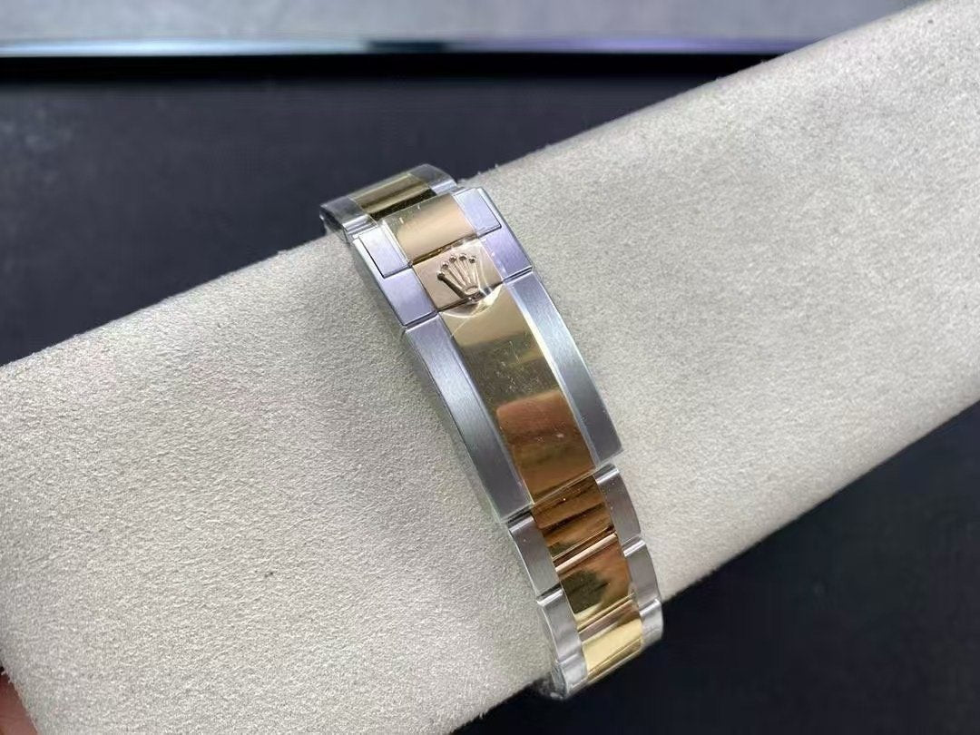 Rolex Greenwich Model Wrist Watch WTJN25206