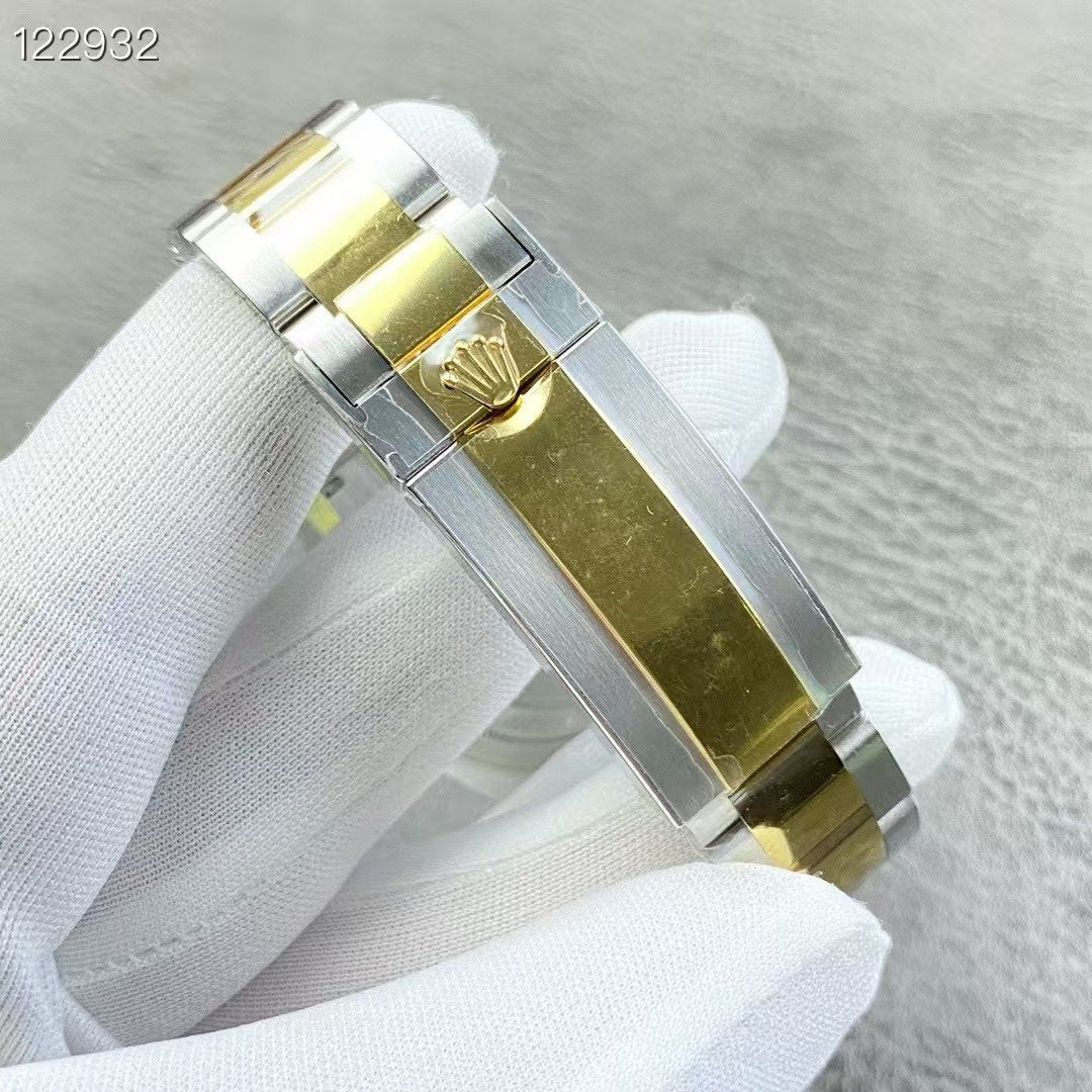 Rolex Oyster Perpetual Wrist Watch WTJN25197