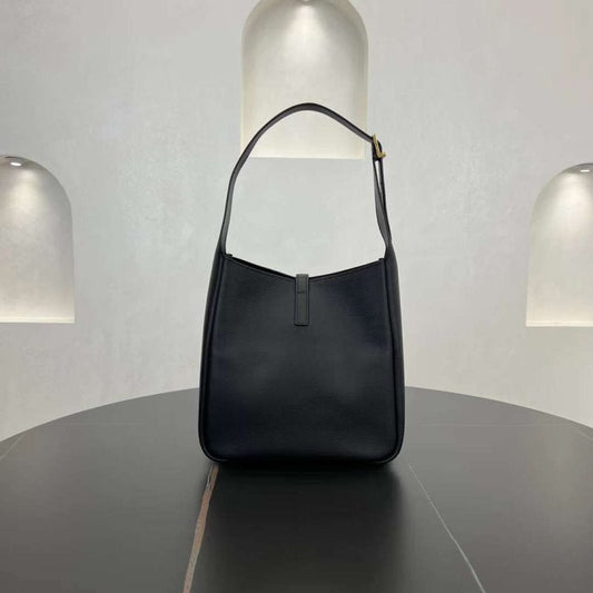 Saint Laurent Cassandre Stranggler Bag BG02306