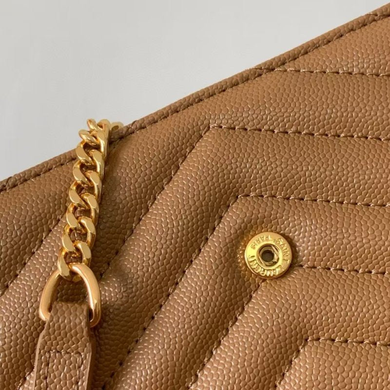 Saint Laurent Envelope Bag BG0525280