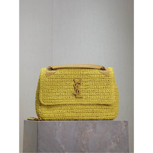 Saint Laurent Shoulder Bag BG0525046