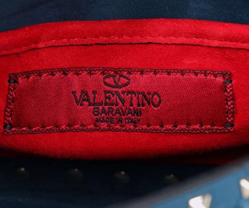 Valentino Garavani Rockstud Cross Body Bag BG02441