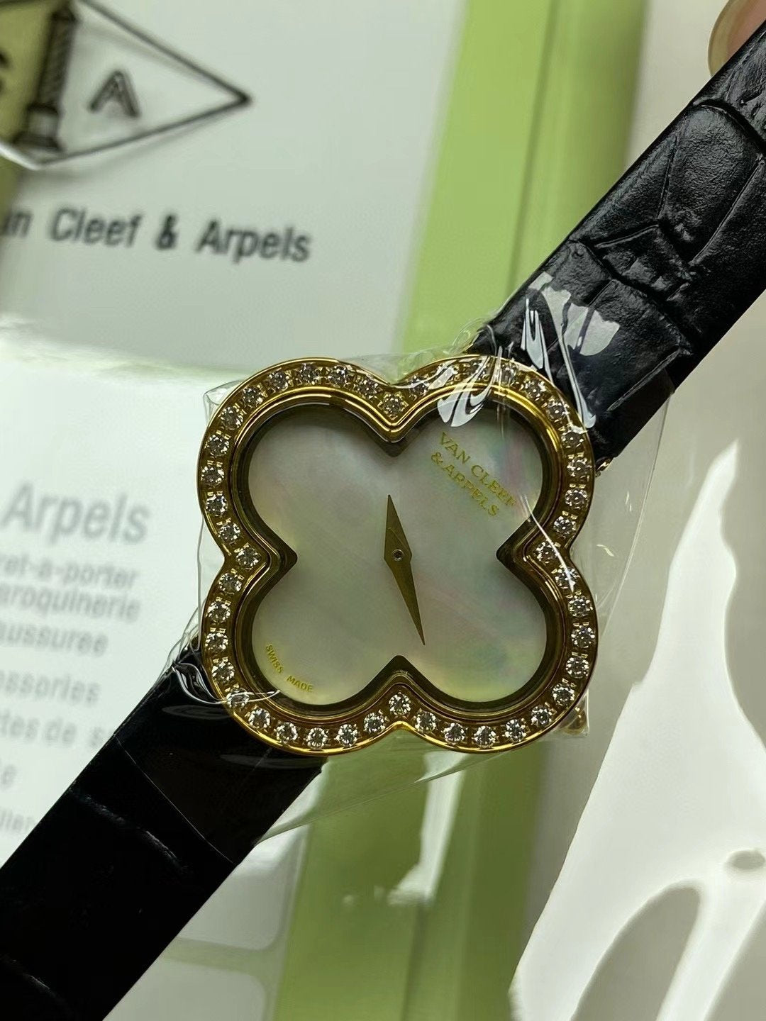 Van Cleef and Arpels Alhambra Four Leaf Wrist Watch WTJN25266