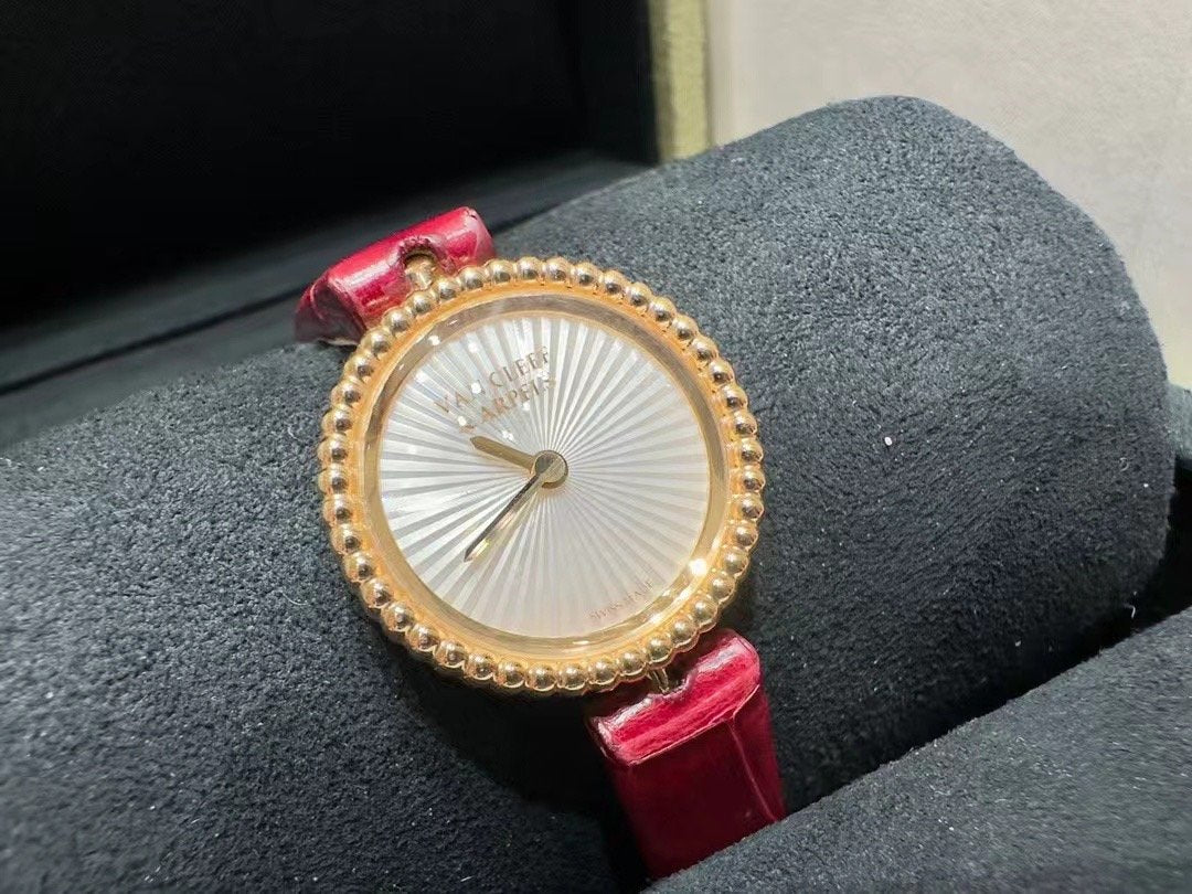 Van Cleef and Arpels Perlee New Wrist Watch WTJN25269