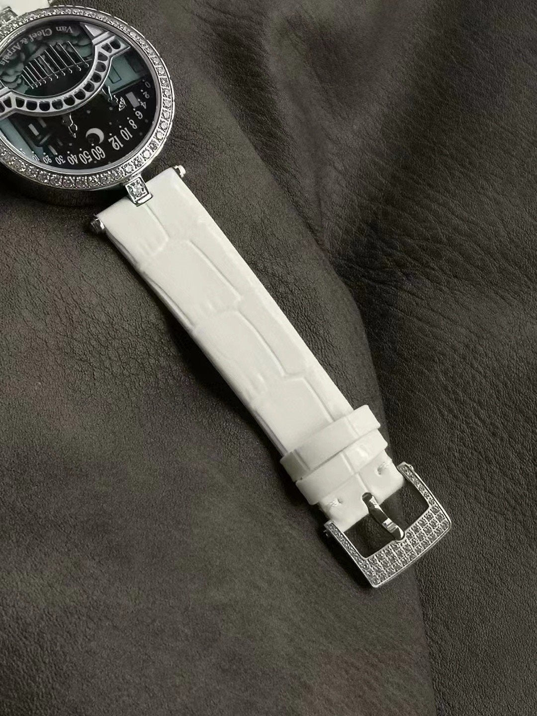Van Cleef and Arpels Poetic Complexity Series Wrist Watch WTJN25278
