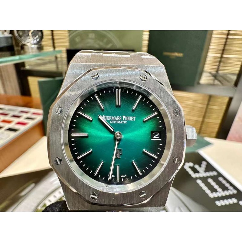 Audemars Piguet Royal Oak Offshore Wrist Watch WAT02141
