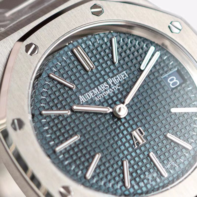 Audemars Piguet Royal OakOffshore Wrist Watch WAT01526