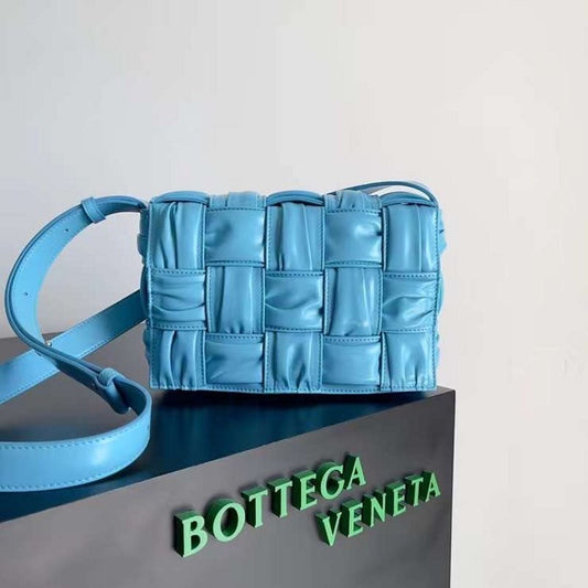 Bottega Veneta Cassette Shoulder Bag BGMP0279