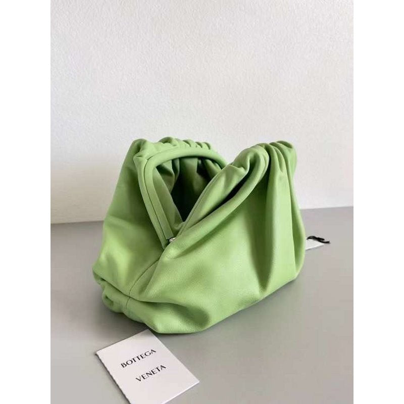 Bottega Veneta The Pouch Cloud Bag Bag BGMP1881