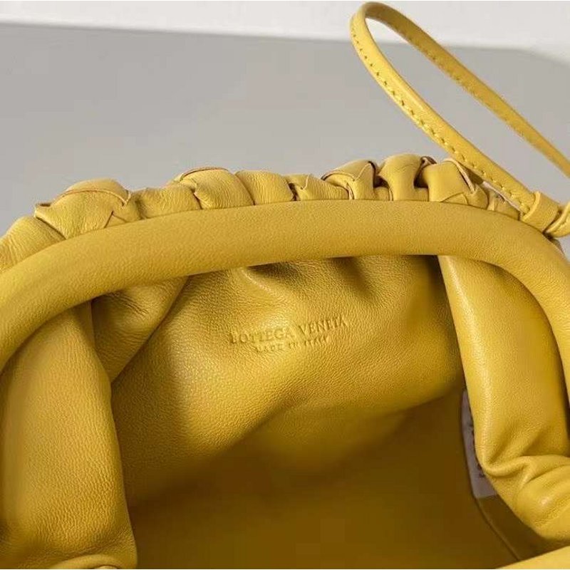 Bottega Veneta The Pouch Cloud Bag Bag BGMP1882
