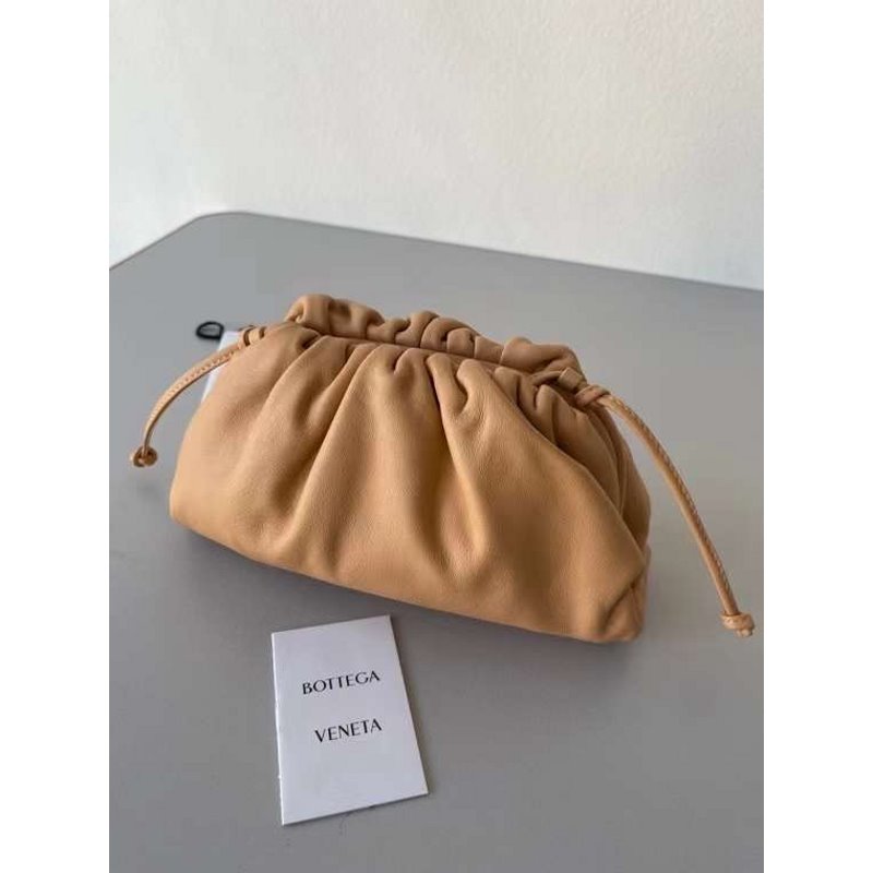 Bottega Veneta The Pouch Cloud Bag Bag BGMP1890