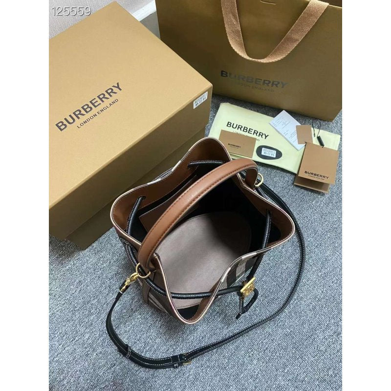 Burberry Bucket Bag BGMP0570