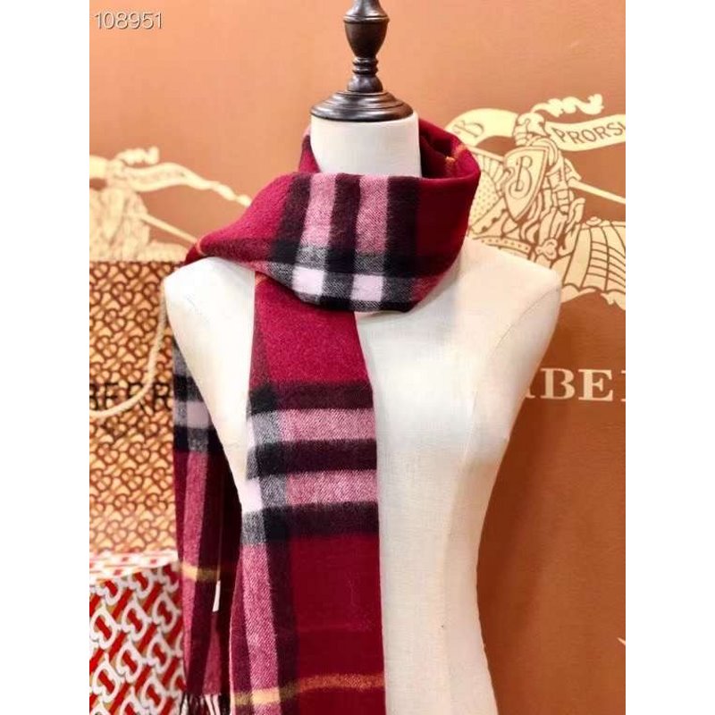 Burberry Wool and Cashmere Scarf SS001187