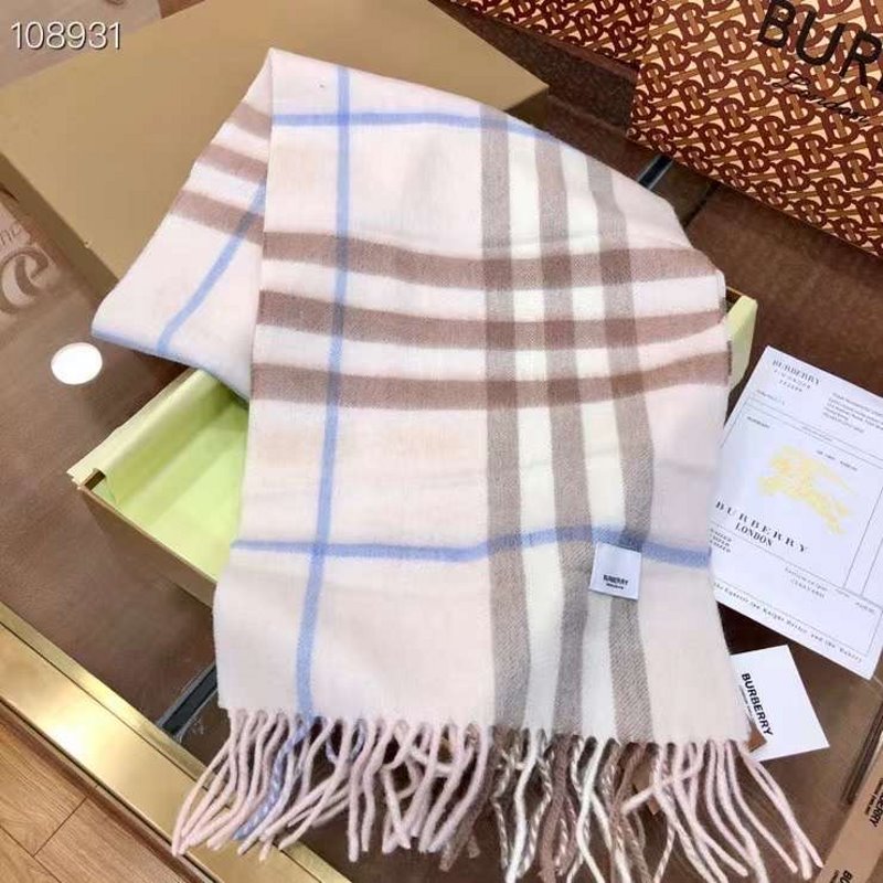 Burberry Wool and Cashmere Scarf SS001192