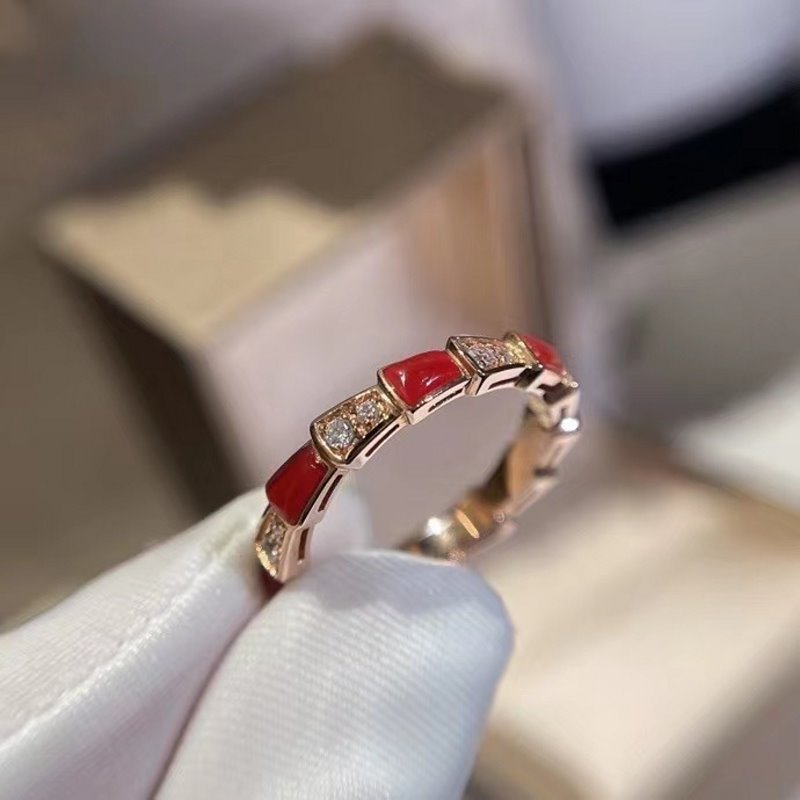 Bvlgari Serpentine Diamond Ring JWL00832