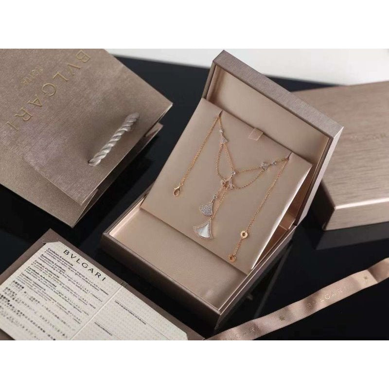 Bvlgari Divas Dream Necklace JWL00195