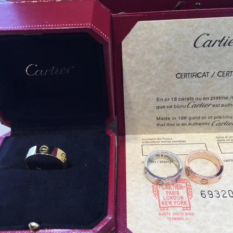 Cartier Classic Love Ring JWL00144