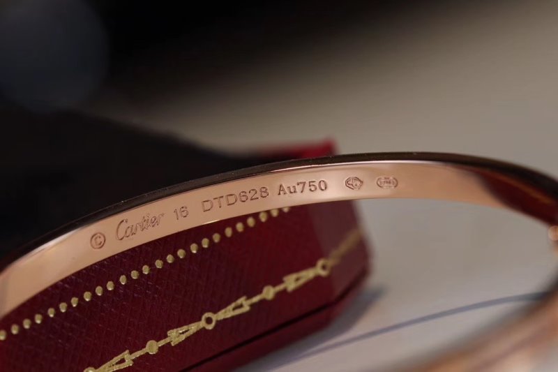 Cartier Love Bracelet JWL00140