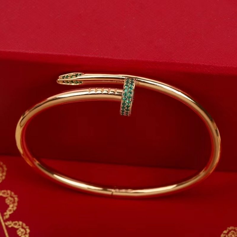 Cartier Nail Bracelet JWL00757