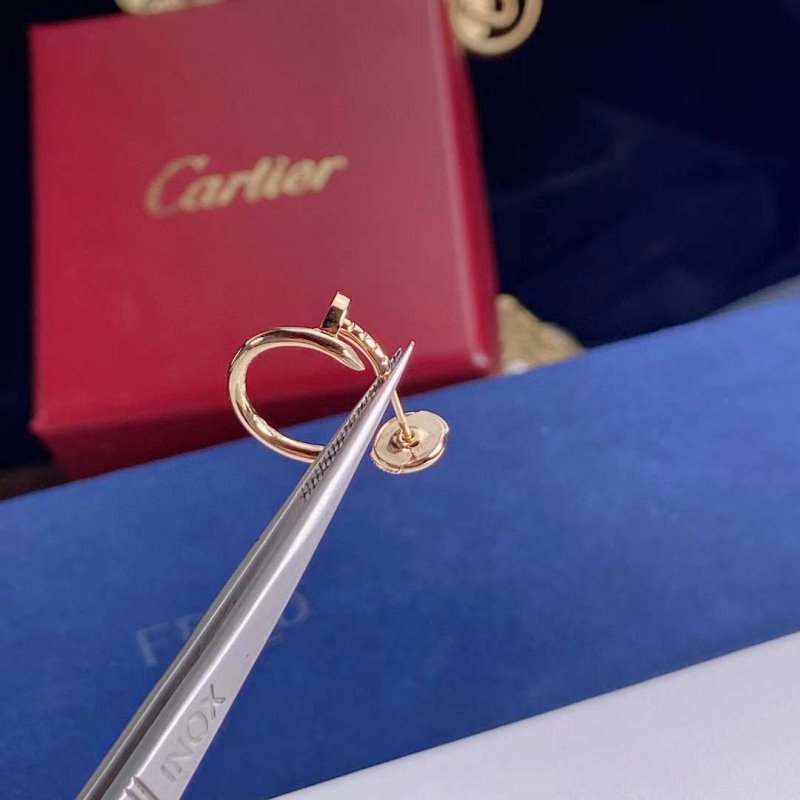 Cartier Nail Earrings JWL01120