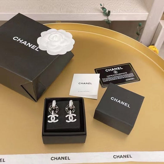 Chanel Diamond Earrings JWL00624
