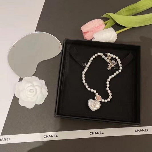 Chanel Diamond Necklace JWL00594