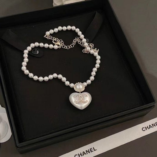 Chanel Diamond Necklace JWL00595
