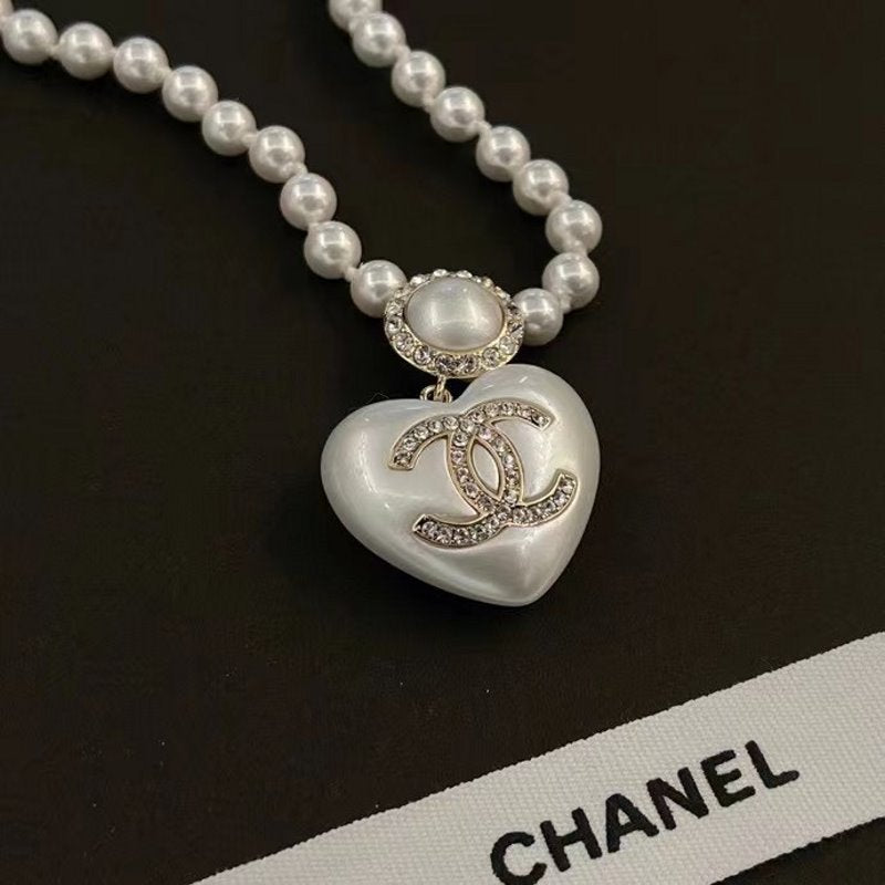 Chanel Diamond Necklace JWL00595