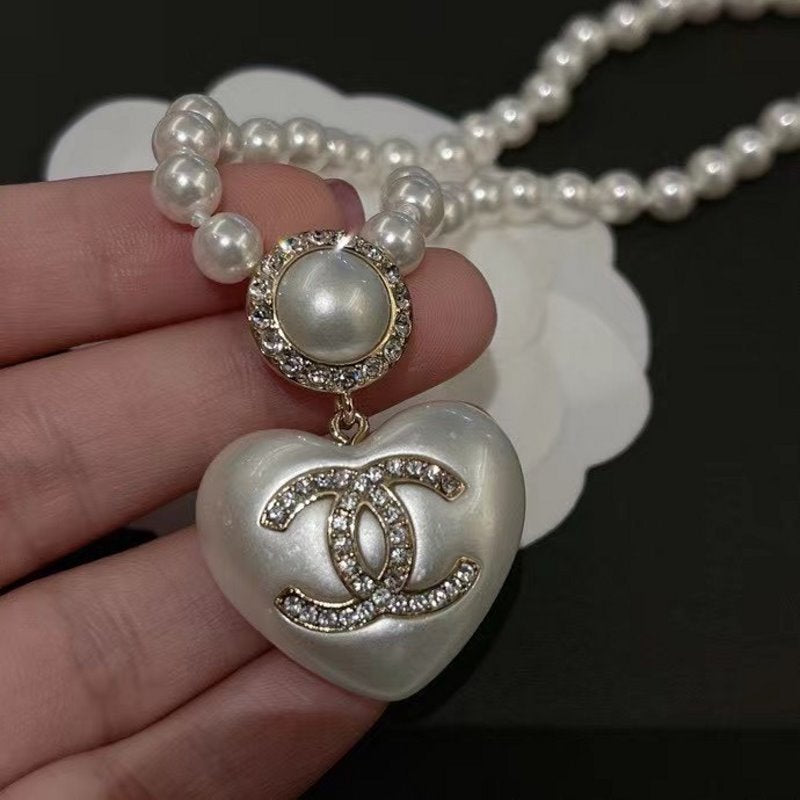 Chanel Diamond Necklace JWL00595