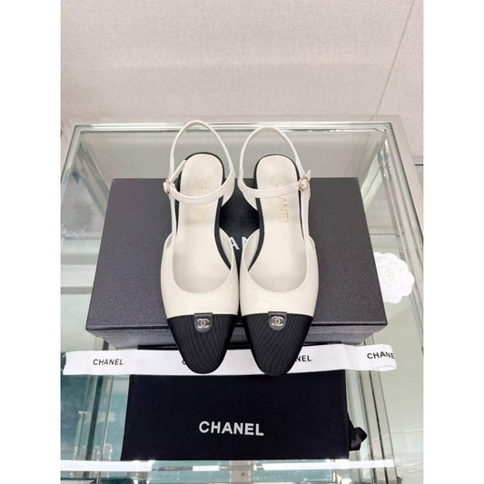 Chanel Flat Sandals SHS05648