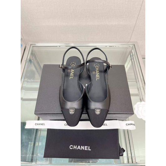 Chanel Flat Sandals SHS05649