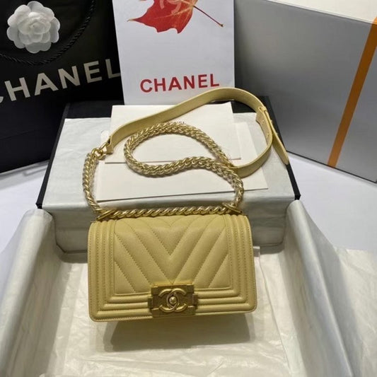 Chanel Le Boy Bag BCH00811