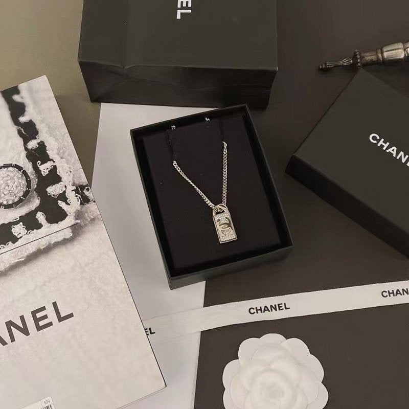 Chanel Necklace JWL00626