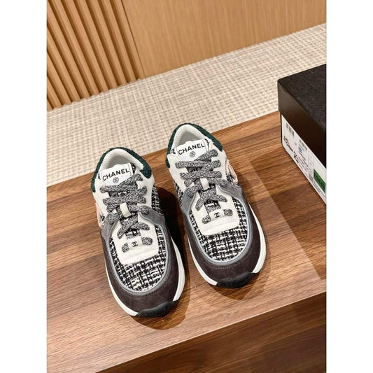 Chanel Sneakers SHS05346