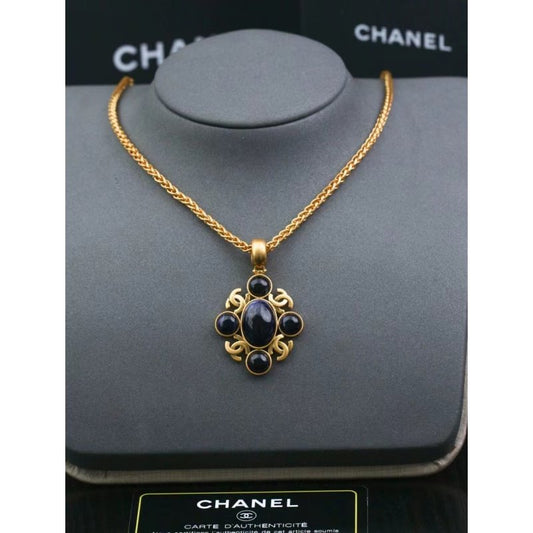 Chanel Vintage Necklace JWL00726