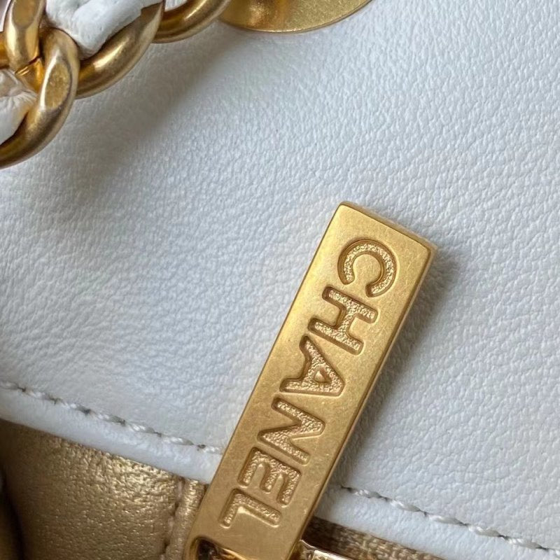 Chanel White Flap Bag BCH00761