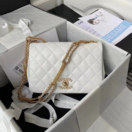 Chanel White Flap Bag BCH00775