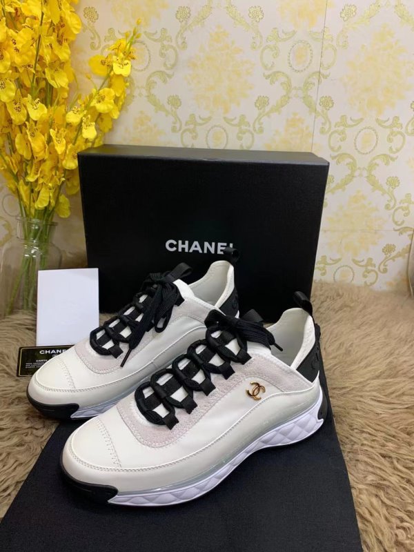 Chanel White Shoes SHS02555