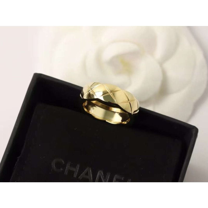 Chanel Diamond Ring JWL00191